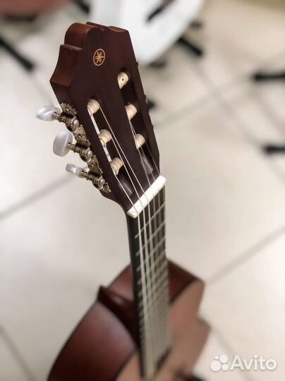 Гитара yamaha