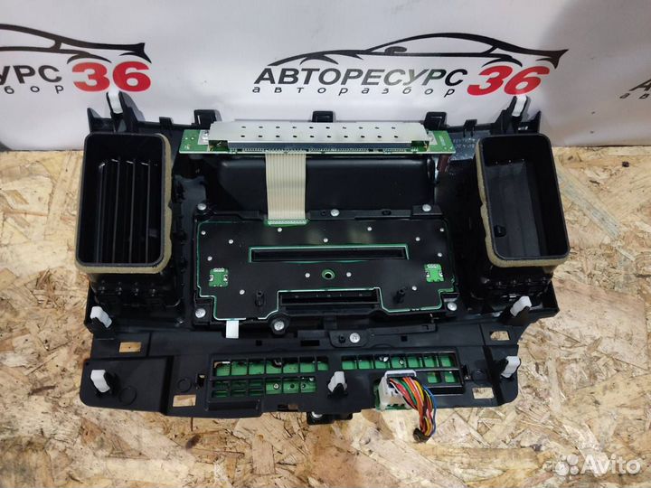 Штатная магнитола Митсубиси Лансер 10