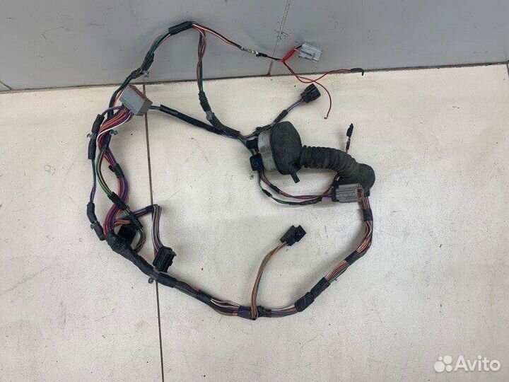 Проводка двери передняя левая Chrysler Pacifica CS