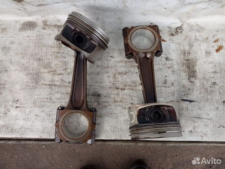 Поршень+шатун 1.8 Citroen Berlingo LFX цена 2шт