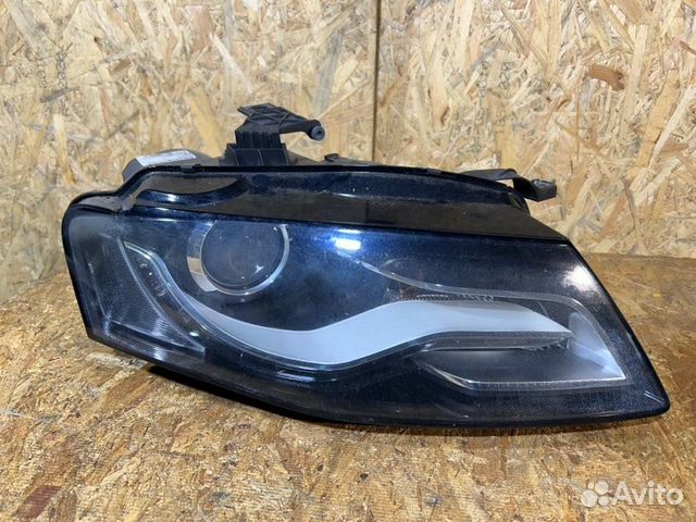 Фара передняя правая Audi A4 B8 2007-2011