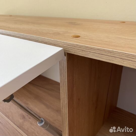 Полка / в наличии / полка настенная / новая