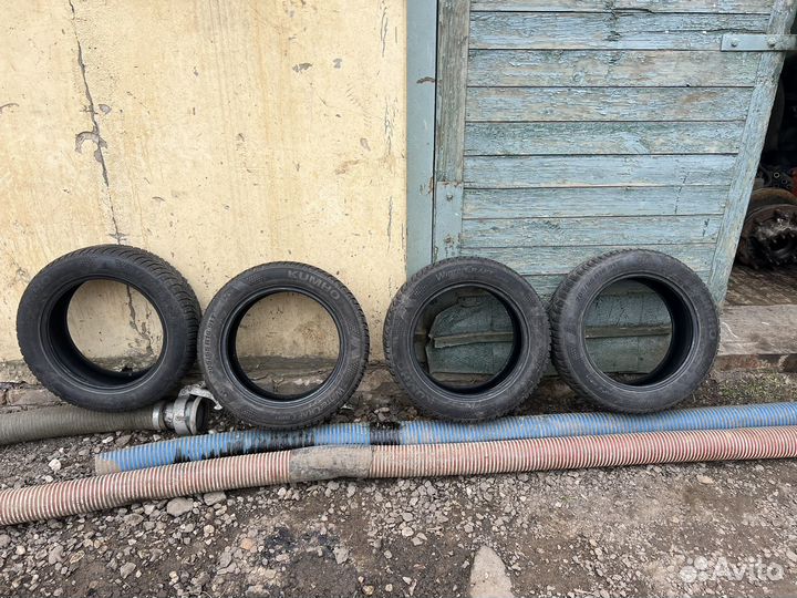 Kumho WinterCraft Ice Wi51 205/55 R16