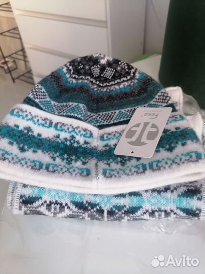 Комплект шапка и шарф