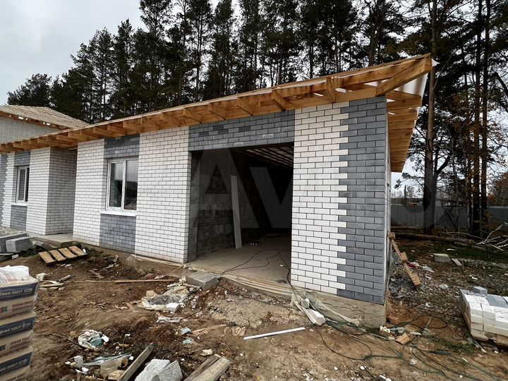 Дом 149 м² на участке 7,6 сот.