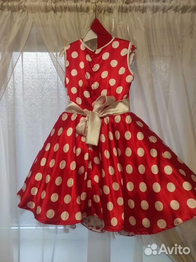 Платье для девочки на выпускной 128-134