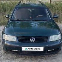 Volkswagen Passat 1.6 AT, 1998, 200 000 км, с пробегом, цена 290 000 руб.