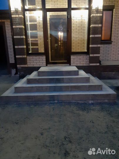 Бетонная лестница