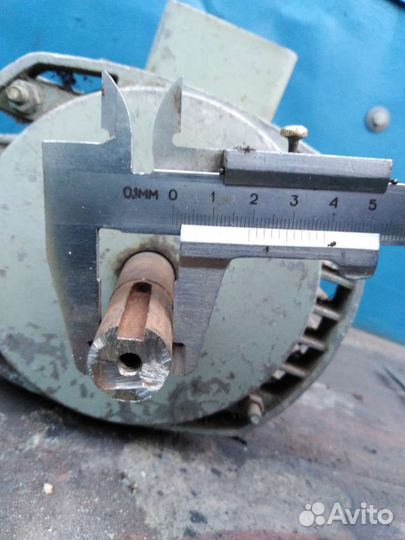 Электродвигатель асинхронный бу