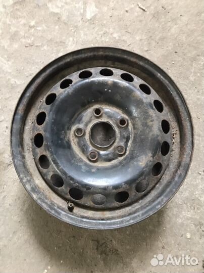 Диск штампованный R15 Skoda Octavia A5