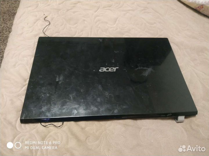 Крышка матрицы ноутбука