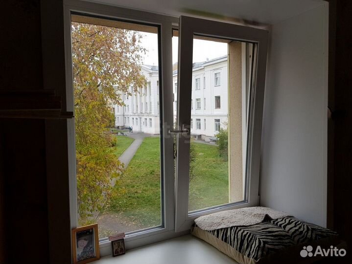 Окна пластиковые белые