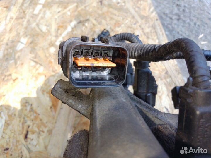 Топливная рейка Hyundai Getz 1