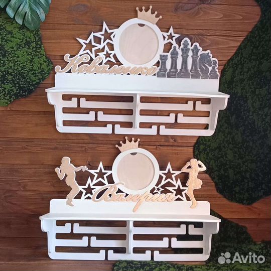 Изготовление медальниц