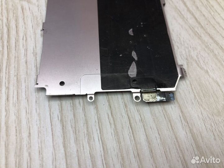 Пластина защиты подсветки дисплея iPhone 6