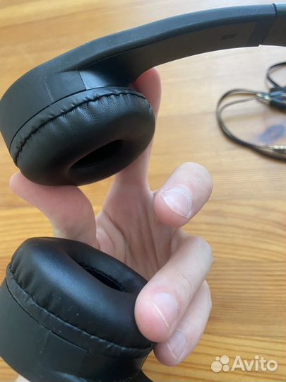 Беспроводные наушники (проводные)