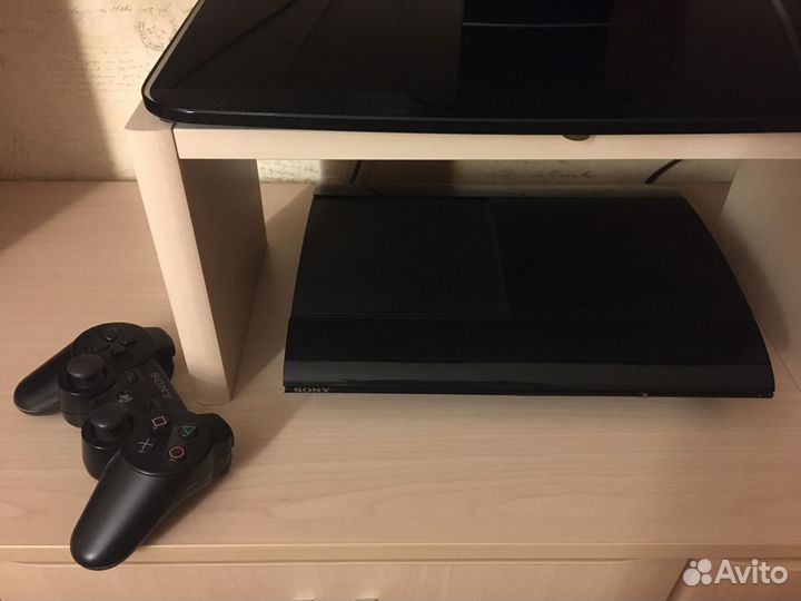 Sony PS3 super slim в отличном состоянии