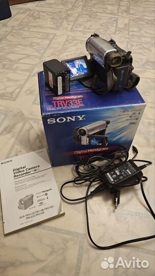 Видеокамера Sony DCR-TRV33E