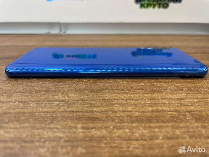 Samsung Galaxy A50, 4/64 ГБ