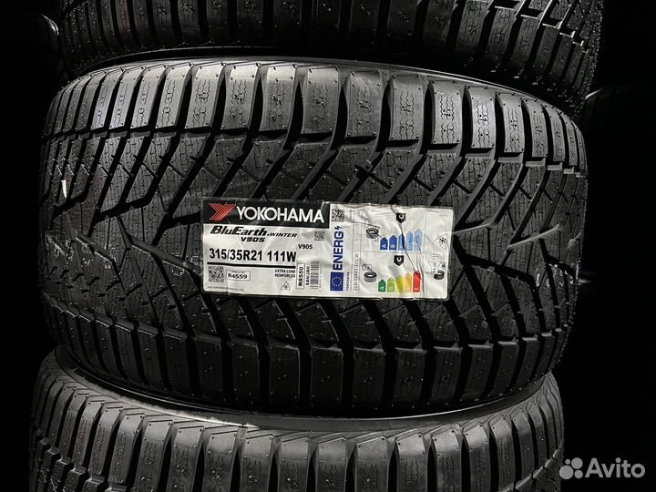 Yokohama BluEarth Winter V905 275/40 R21 и 315/35 R21 105W