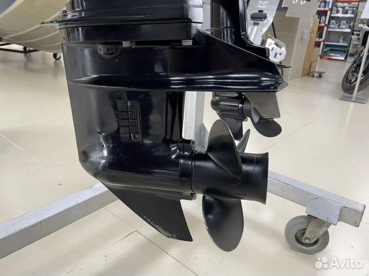 Лодочный мотор Tohatsu (Тохатсу) 30