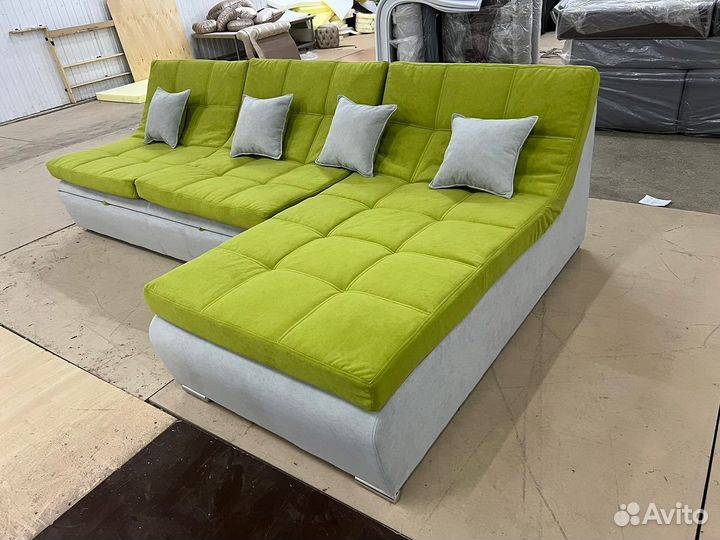 Угловой диван с оттоманкой Сафари