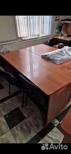 Витрины столы