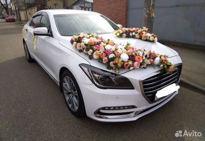 Украшение на свадебную машину