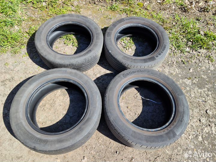 Continental ContiPremiumContact 5 215/60 R16 95H