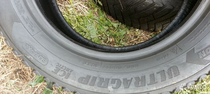 Goodyear UltraGrip Ice Arctic SUV 225/60 R17 103T