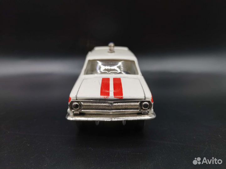 Модель авто Волга газ-24-02 Скорая помощь СССР