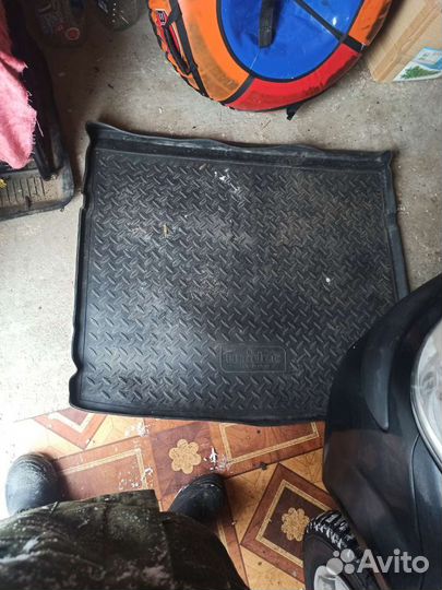 Коврик багажника Шевроле Круз