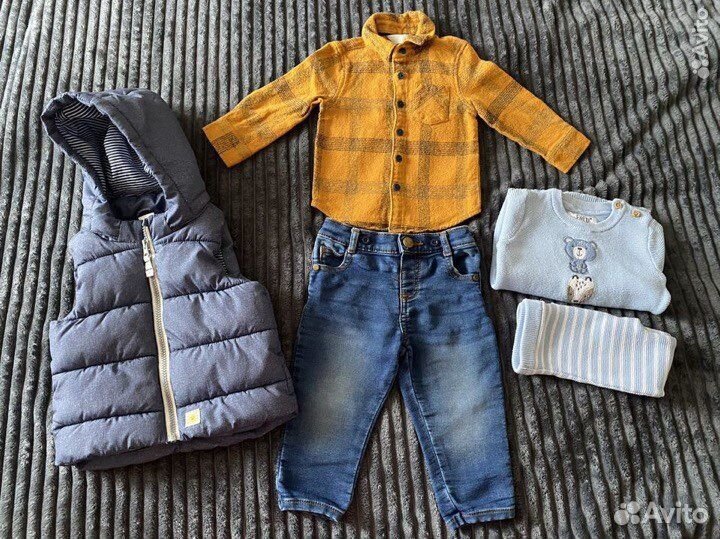 Детские вещи на мальчика жилетка рубашка джинсы
