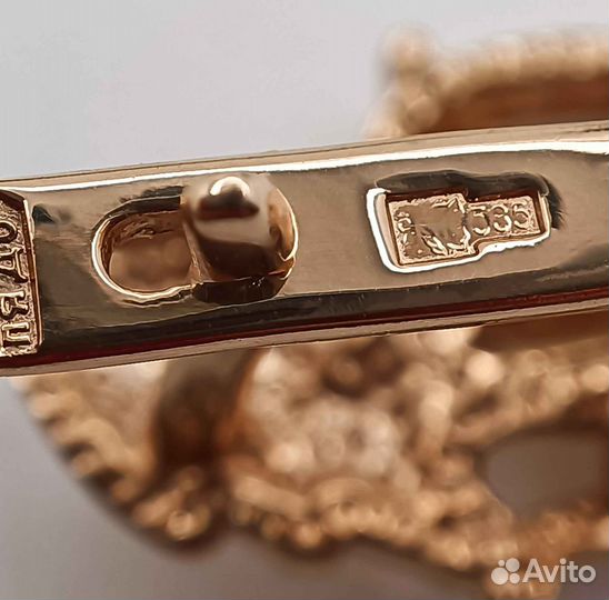 Новые золотые серьги с опаловым стеклом 585 пробы