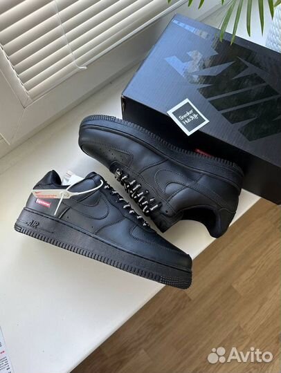 Nike air force supreme