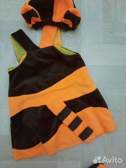 Костюм 26 размер на праздник для девочки