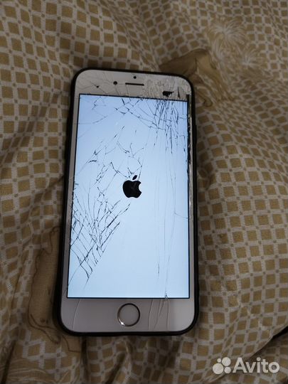 iPhone 6S, 64 ГБ