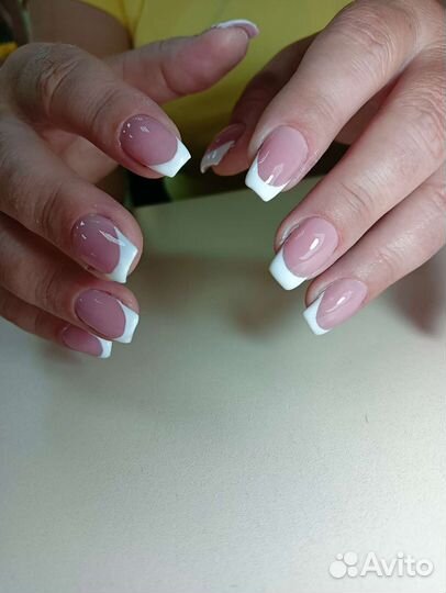 Маникюр и педикюр,брови,реснички и многое другое