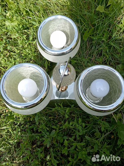 Продаю люстру