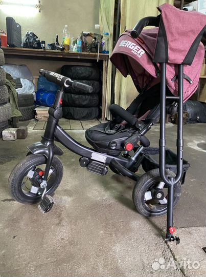 Детский велосипед с ручкой