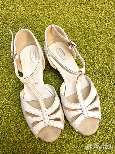 Туфли для танцев белые Elegant кожа 18,5 см