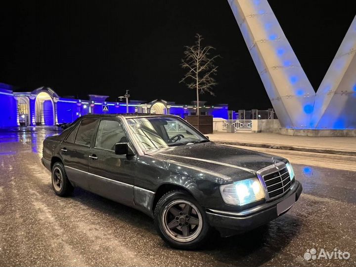 Mercedes-Benz W124 2.3 МТ, 1989, 220 000 км