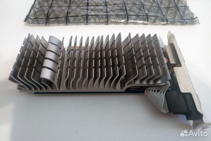 Asus GeForce 210 512мб DDR3, Low Profile, Silent