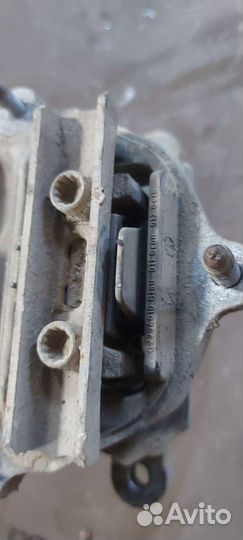 Кронштейна АКПП на Audi A5