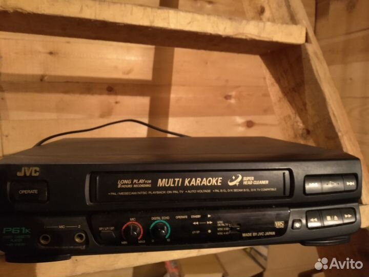 Видиоплеер +кассеты