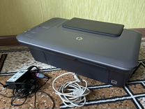 Цветной струйный принтер и сканер HP Deskjet 1050