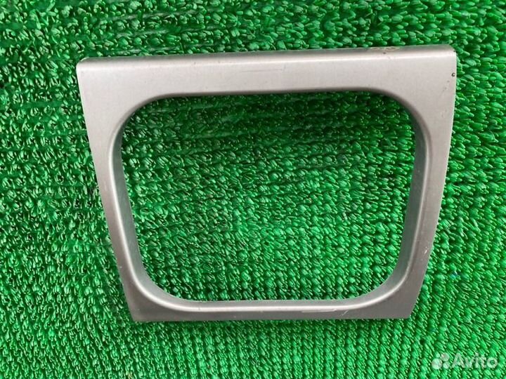 Консоль АКПП Nissan Pathfinder