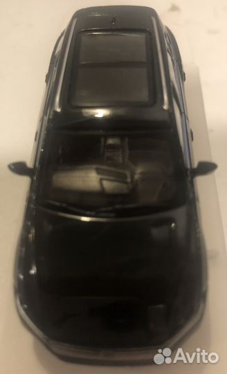 1/64 Volkswagen touareg