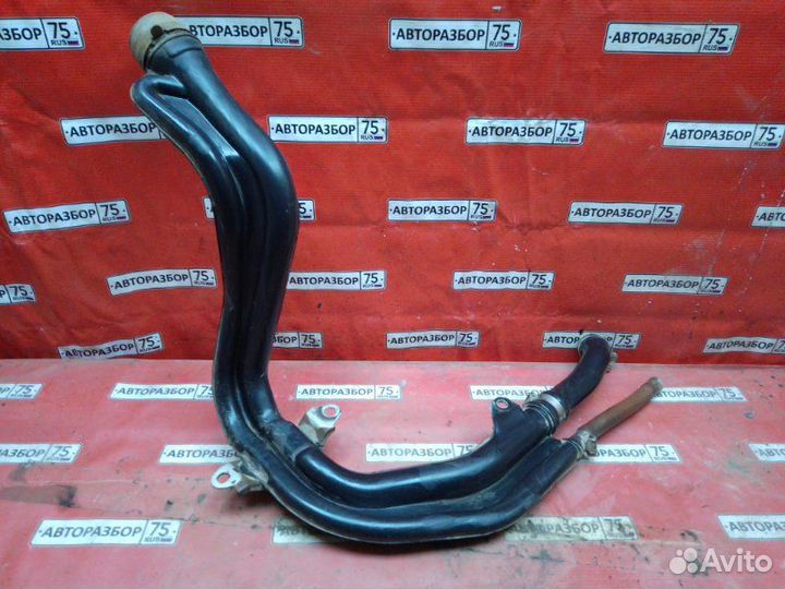 Горловина топливного бака Toyota Caldina AT211G