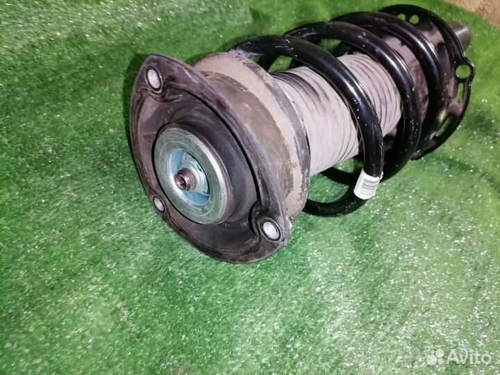 Стойка, амортизатор skoda octavia A7